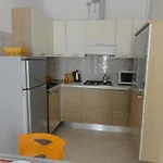 アパート With Pool Access Near