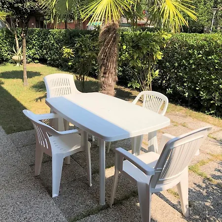 With Pool Access Near *